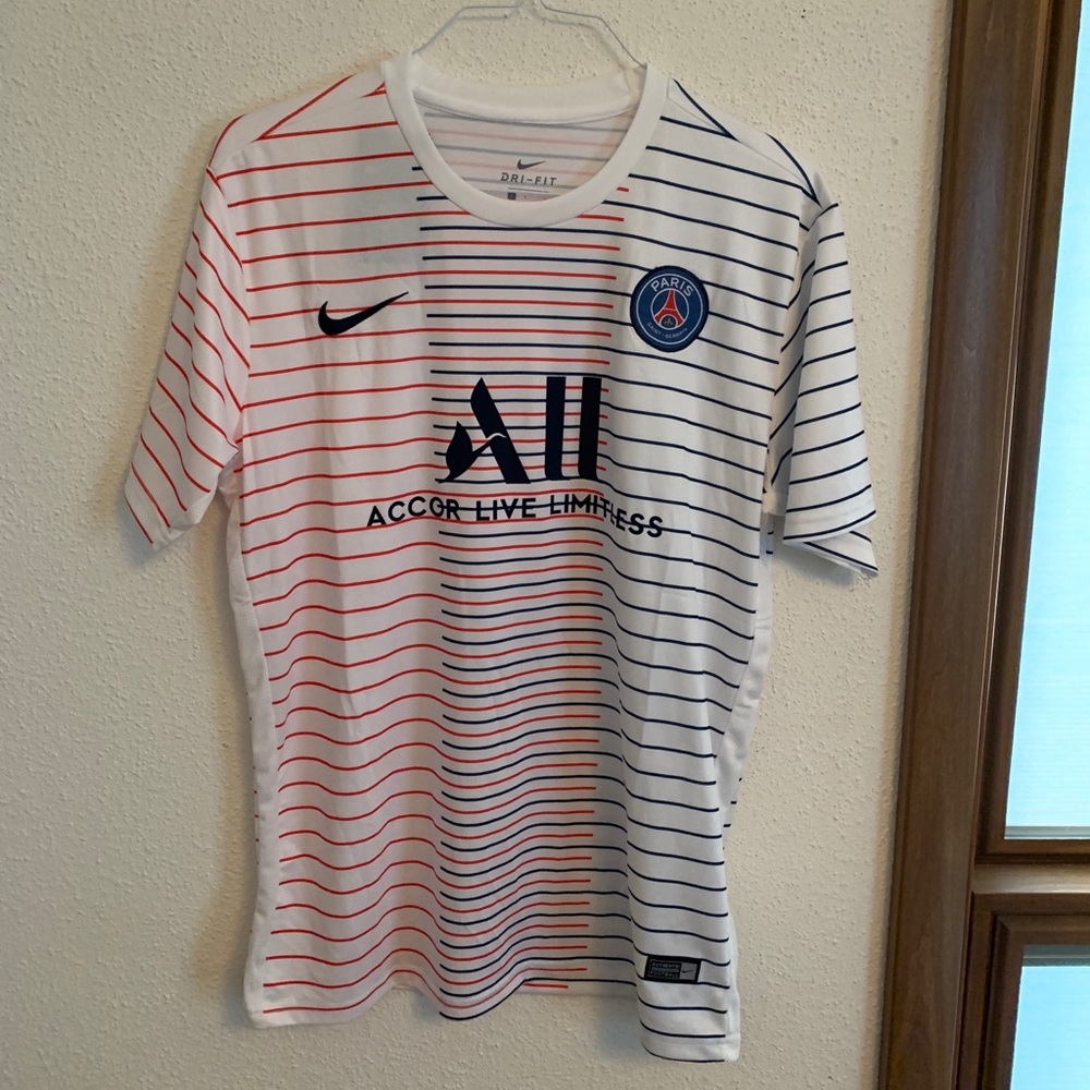 Nike PSG Jersey Men’s Large